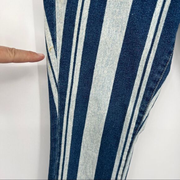 [Blank NYC] The Bond Mid-Rise Striped Colorblock Skinny Leg Denim Jeans - Picture 4 of 15